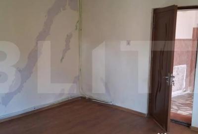 Casă cu 3 camere cu Teren 900 Mp în Central - 5