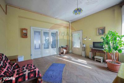 Casă cu 6 camere cu Teren 368 Mp în Orașul Nou - 16