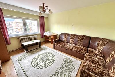 Garsonieră decomandată, mobilată în Cetate - 2