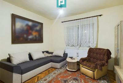 Casă cu 3 camere cu Teren 720 Mp în Șofronea - 1
