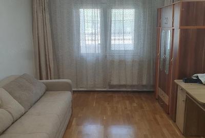 Apartament cu 2 camere decomandat în Podu Roș - 8