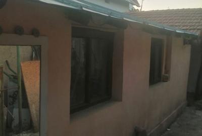 Casă cu 4 camere în Țânțăreni - 5