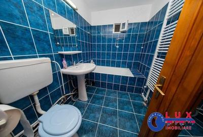Apartament cu 3 camere decomandat în E3 - 18