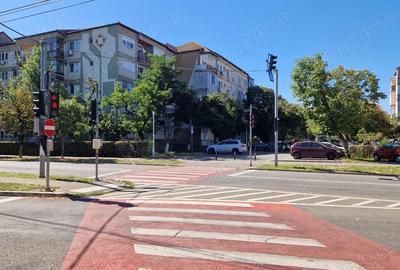 Apartament de inchiriat 2 camere, ORADEA, Cazaban pentru BIROURI ,etc. - 1