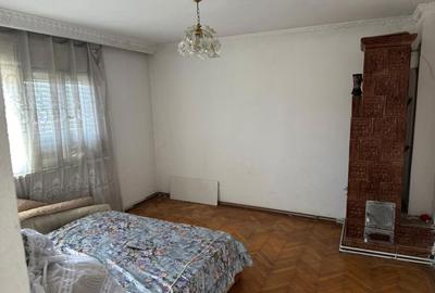 Casă cu 4 camere în Central - 4