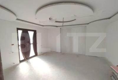 Casă cu 2 camere cu Teren 2000 Mp în Central - 9