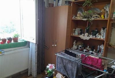 Garsoniera Etaj 2 zona Buziasului - 6