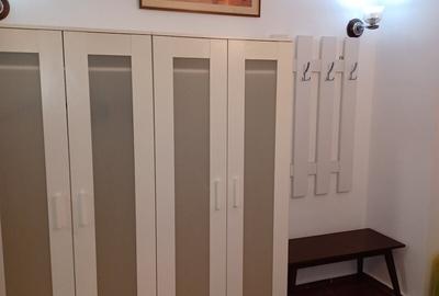 Închiriere Apartament Renovat  Decomandat Titan Barajul Dunării Închiriere Apartament Renovat  Decomandat Titan Barajul Dunării - 4