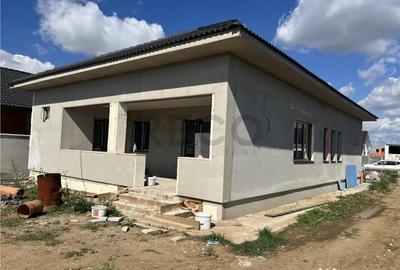 Casă cu 5 camere cu Teren 500 Mp în Sântandrei - 7