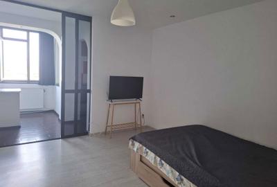 Garsonieră decomandată în Craiovei - 1