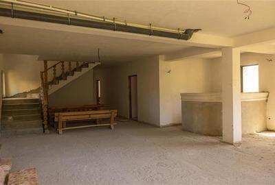 Hotel/Pensiune, de 519 mp, în Exterior Est - 22