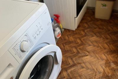 Garsonieră decomandată în Craiovița Nouă