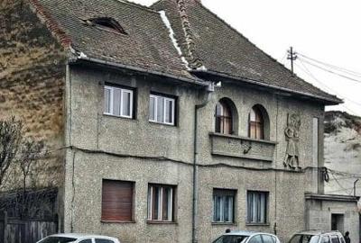 Casă individuală cu 2 camere în Aleea Carpați