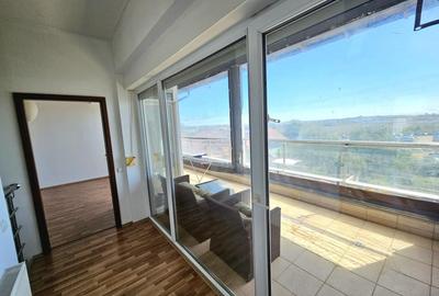 Penthouse, 3 camere in Otopeni, zona Ferme. - 3