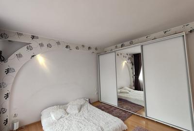 Casa 7 camere, 4 grupuri sanitare, curte si gradina Casa 7 camere, 4 grupuri sanitare, curte si gradina - 6