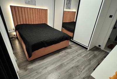 Apartament cu 2 camere decomandat în Micro 17 - 3