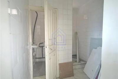 Casă cu 2 camere cu Teren 100 Mp în Moara - 1