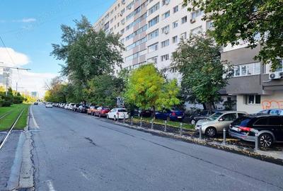 Apartament cu 3 camere semidecomandat, mobilat în Timișoara - 11