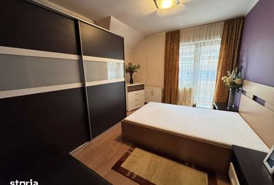 Casă cu 4 camere cu Teren 500 Mp în Central - 1