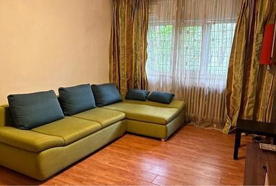 Apartament cu 2 camere decomandat, mobilat în Gorjului