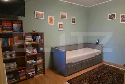 Casa de vanzare, 140 mp, zona Micro 11 - 18