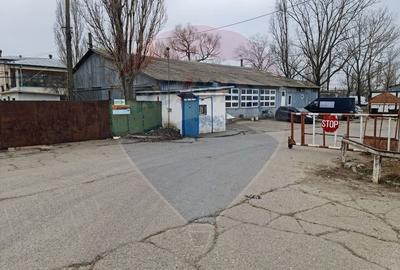 Spațiu industrial, de 291.41000366211 mp, în Port - 2