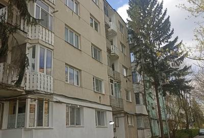 Apartament cu 2 camere decomandat în Lenin - 1