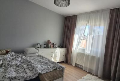 Casă individuală cu 4 camere cu Canalizare în Central - 8
