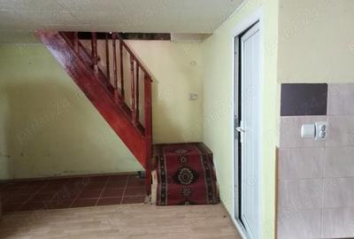 Casă cu 2 camere cu Teren 40 Mp în Central - 14