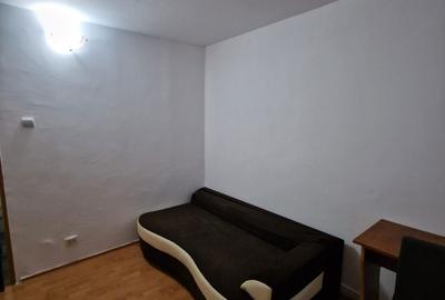 Apartament cu 3 camere semidecomandat în Copou - 7