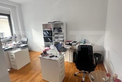 Apartament cu 4 camere, 137.36 mp, zona Primaverii - 12