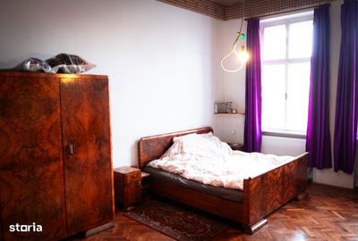 Apartament cu 3 camere în Central - 12