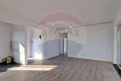 Casă cu 4 camere cu Teren 394 Mp în Tunari - 9