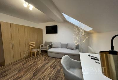 Apartament cu 3 camere de închiriat în Zorilor - 2