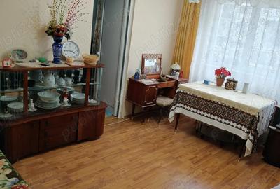 Apartament cu 3 camere decomandat în Central - 8