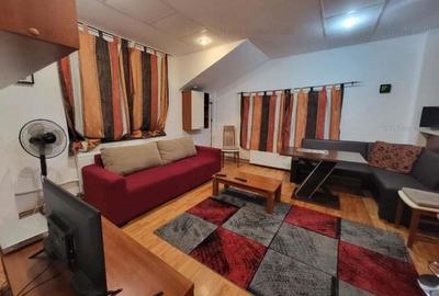 Casă cu 6 camere cu Teren 496 Mp în Central - 8