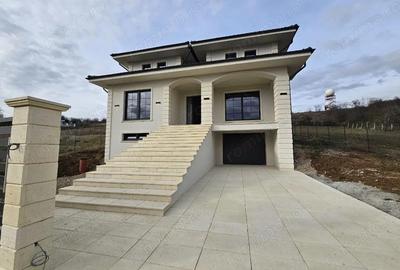 Casa de vanzare zona Dealuri Oradea - 1