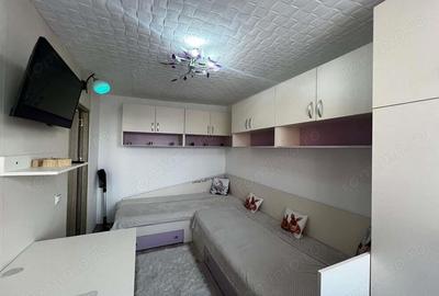 Apartament cu 2 camere semidecomandat în Rogerius - 3