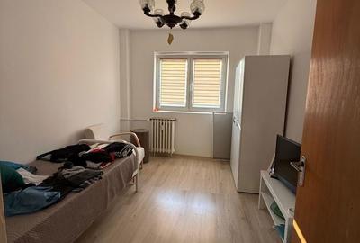 Apartament cu 3 camere decomandat în Dristor - 6