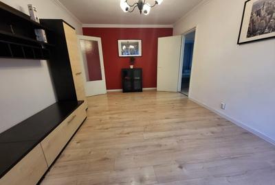 Apartament renovat, parter din 4, balcon, boxa - 2