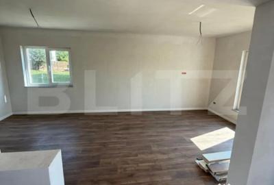 Casă cu 4 camere cu Teren 400 Mp în Central - 9