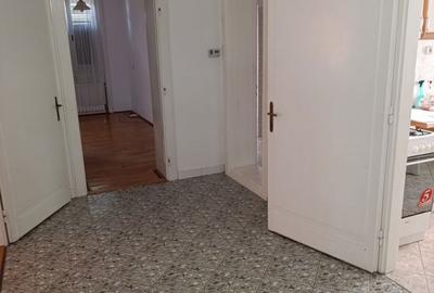 Casă cu 4 camere cu Teren 800 Mp în Favorit - 7