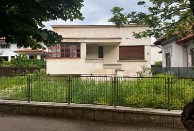 Casa centrala Campina