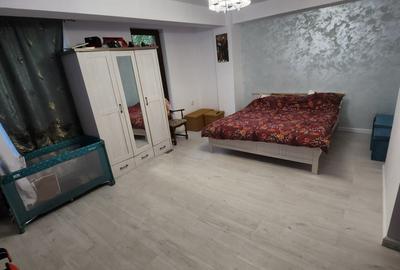 Apartament cu 4 camere semidecomandat, mobilat în Florești - 8