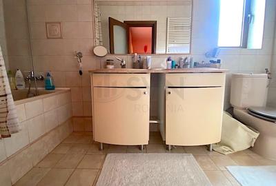 Casă individuală cu 5 camere cu Canalizare în Dămăroaia - 12