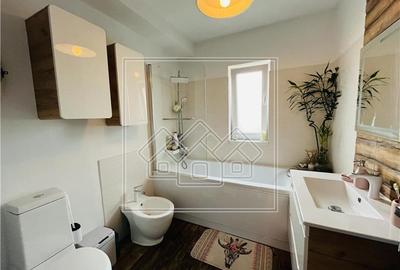 Casa de vanzare in Sibiu - 4 camere, panouri solare - - 10