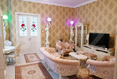 De vanzare apartament 3 camere, ultracentral , cu acoperis - 3
