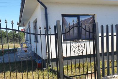 Casă cu 3 camere în Cetate - 2