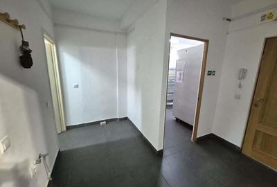 Spatiu comercial 109,54 + 2 locuri de parcare - Varteju - 11