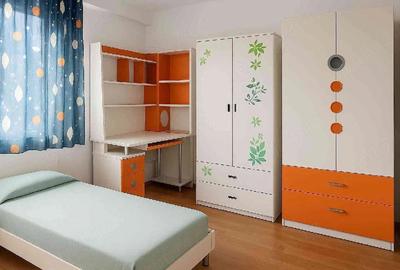 Apartament cu 3 camere decomandat în Cotroceni